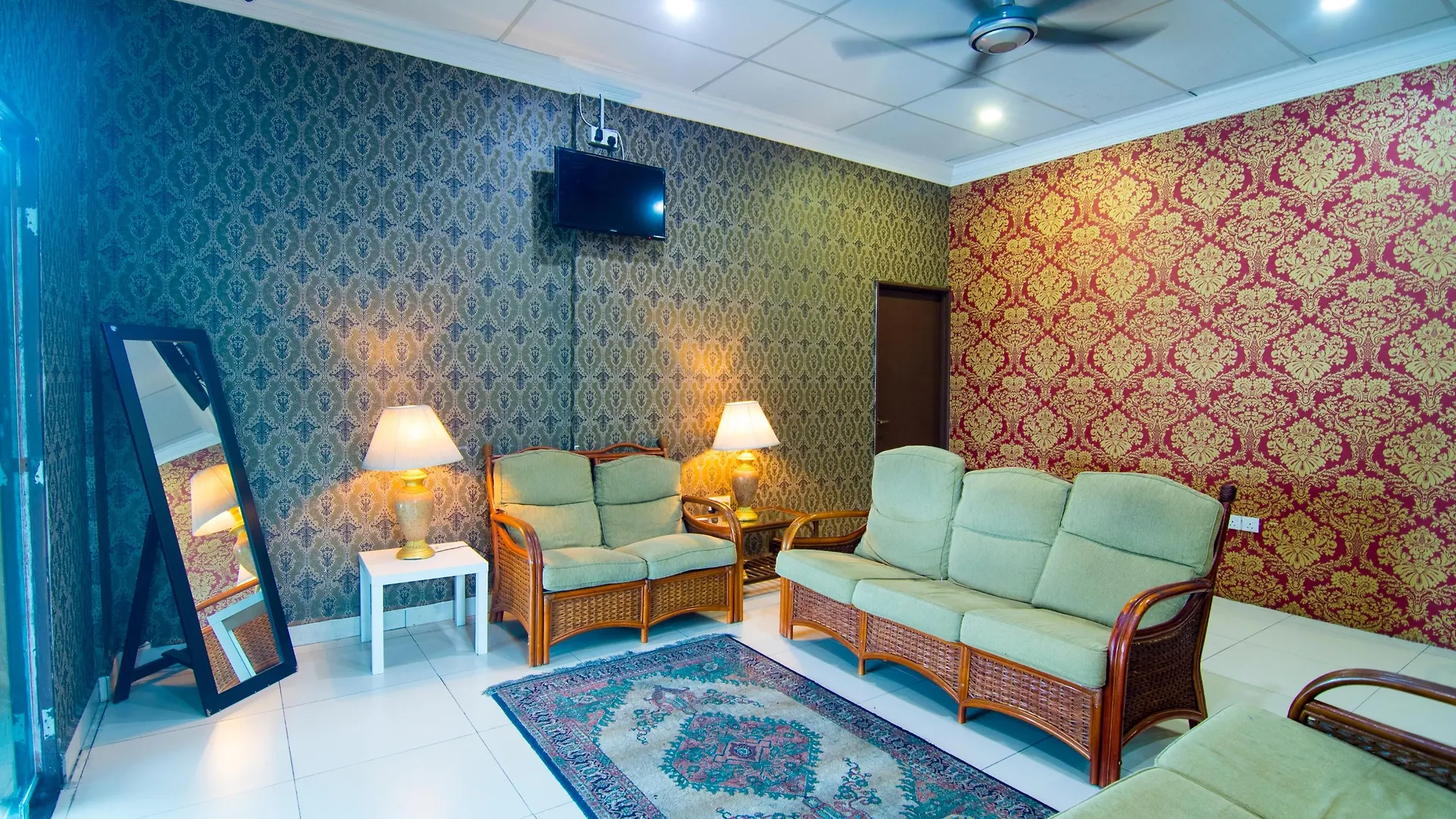 Sea Princess Hotel Teluk Bahang